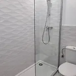 Modern Studio, Close To The 아데제